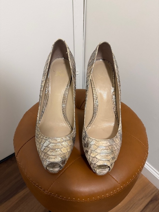 Joan & David Shoes - Joan & David Leather Metallic Snakeskin Embossed Peep Toe Pump. Size 8.